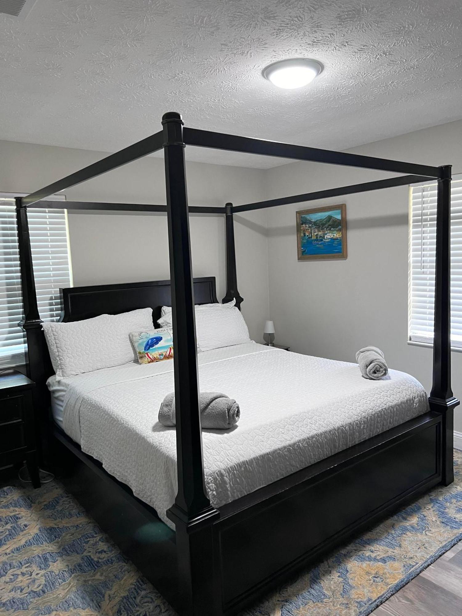 Take A Stroll By The Park - Pet And Family Friendly Βίλα St. Augustine Εξωτερικό φωτογραφία